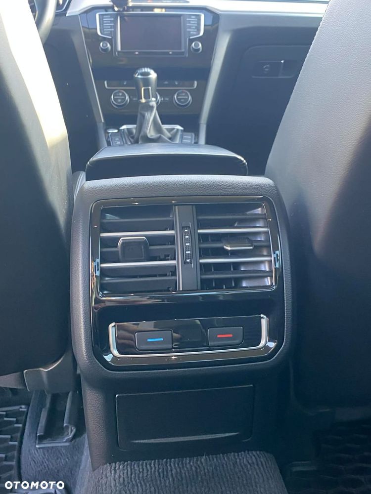 Volkswagen Passat 2.0 TDI BMT Highline - 10
