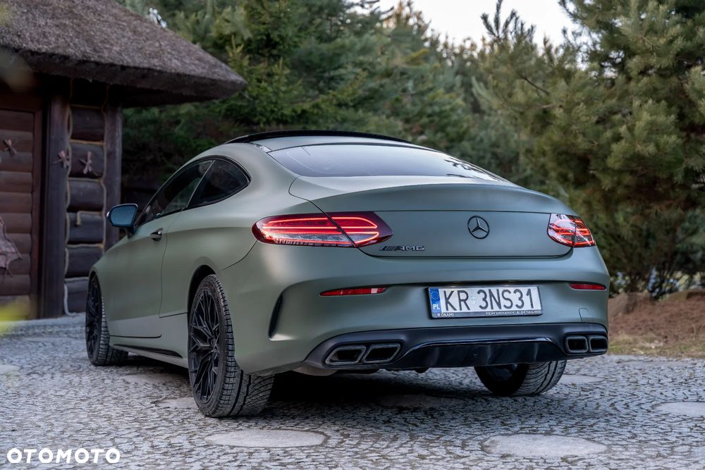 Mercedes-Benz Klasa C AMG 43 4-Matic - 12