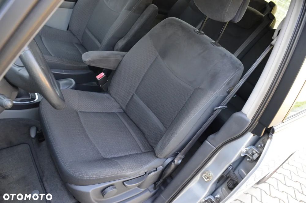 Renault Grand Espace 2.0 Dynamique - 26