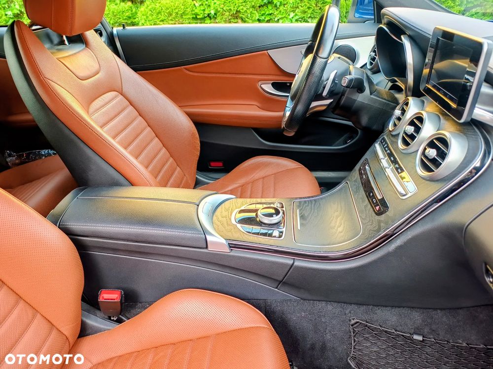 Mercedes-Benz Klasa C 200 4-Matic 9G-Tronic - 8