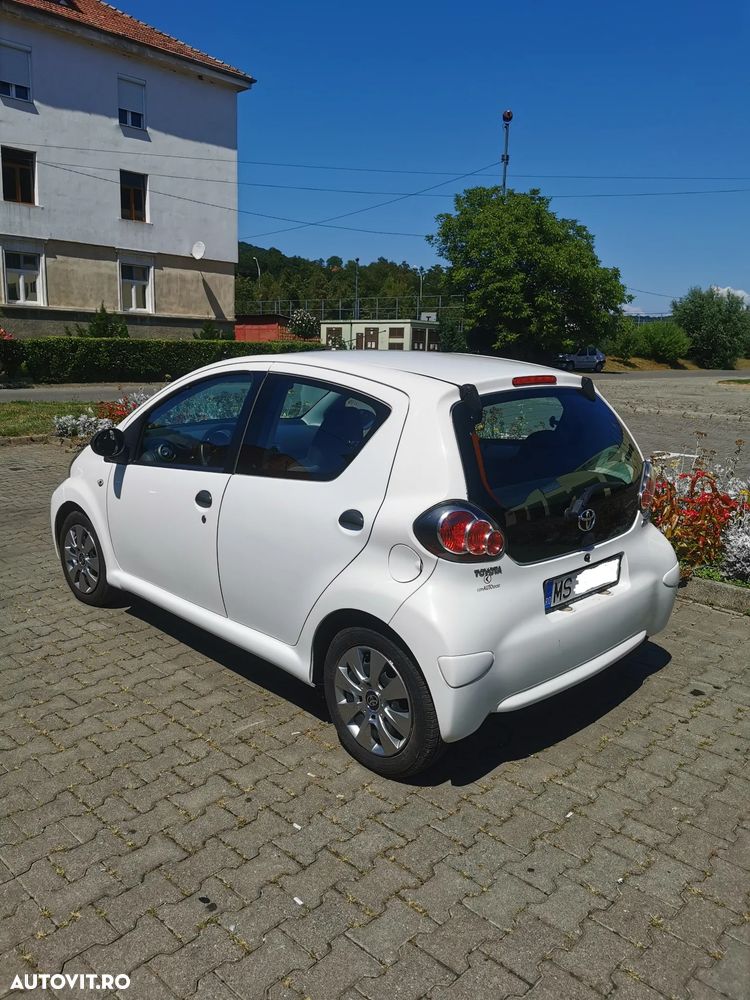 Toyota Aygo - 3