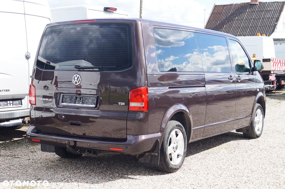 Volkswagen Caravelle - 15