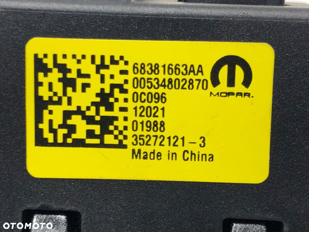 GNIAZDO PORT USB  JEEP COMPASS (MP, M6) 2016 - 2022 1.3 2WD 110 kW [150 KM] benzyna 2020 - 2022 - 5