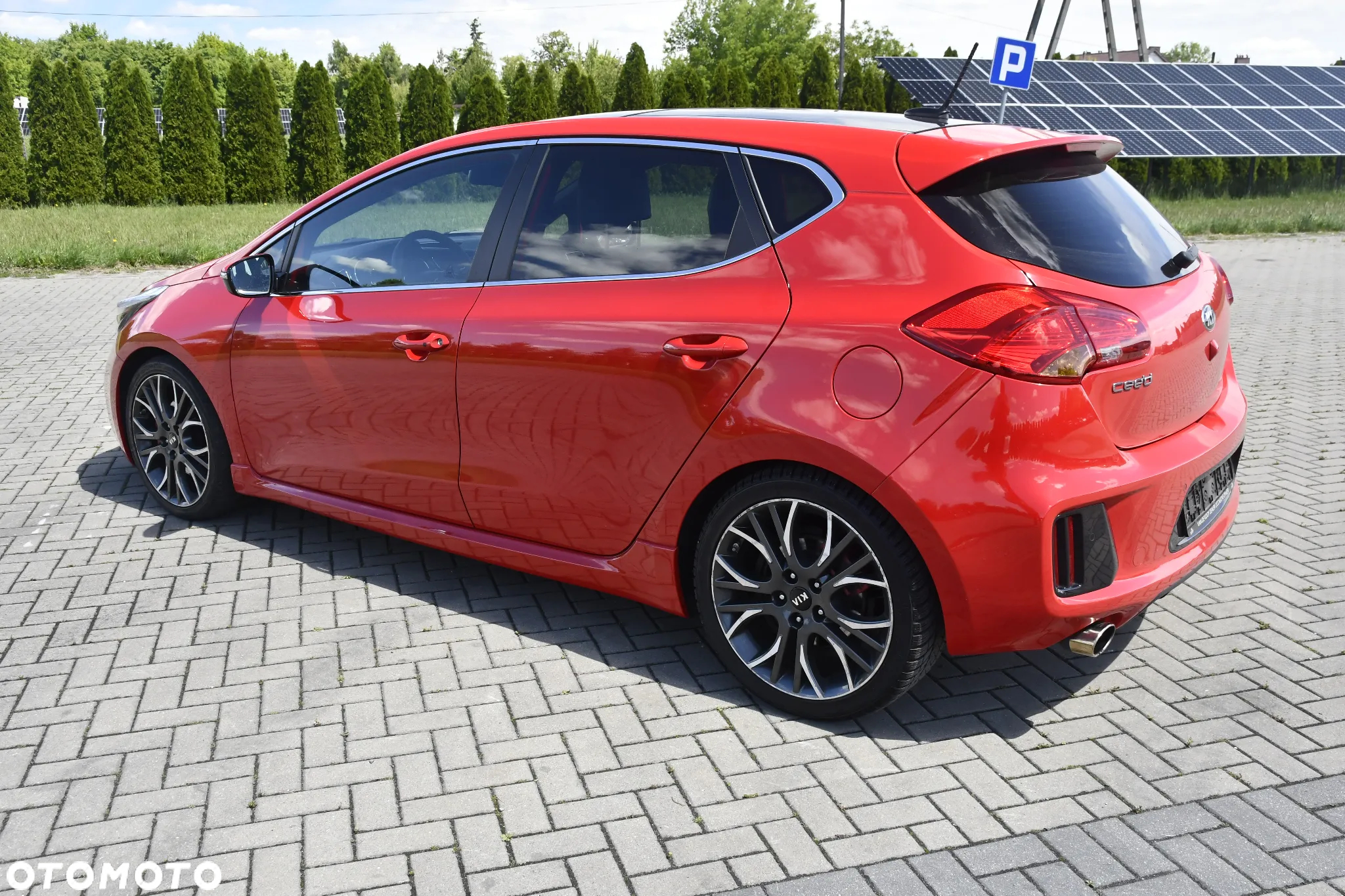 Kia Ceed 1.6 T-GDI GT - 16