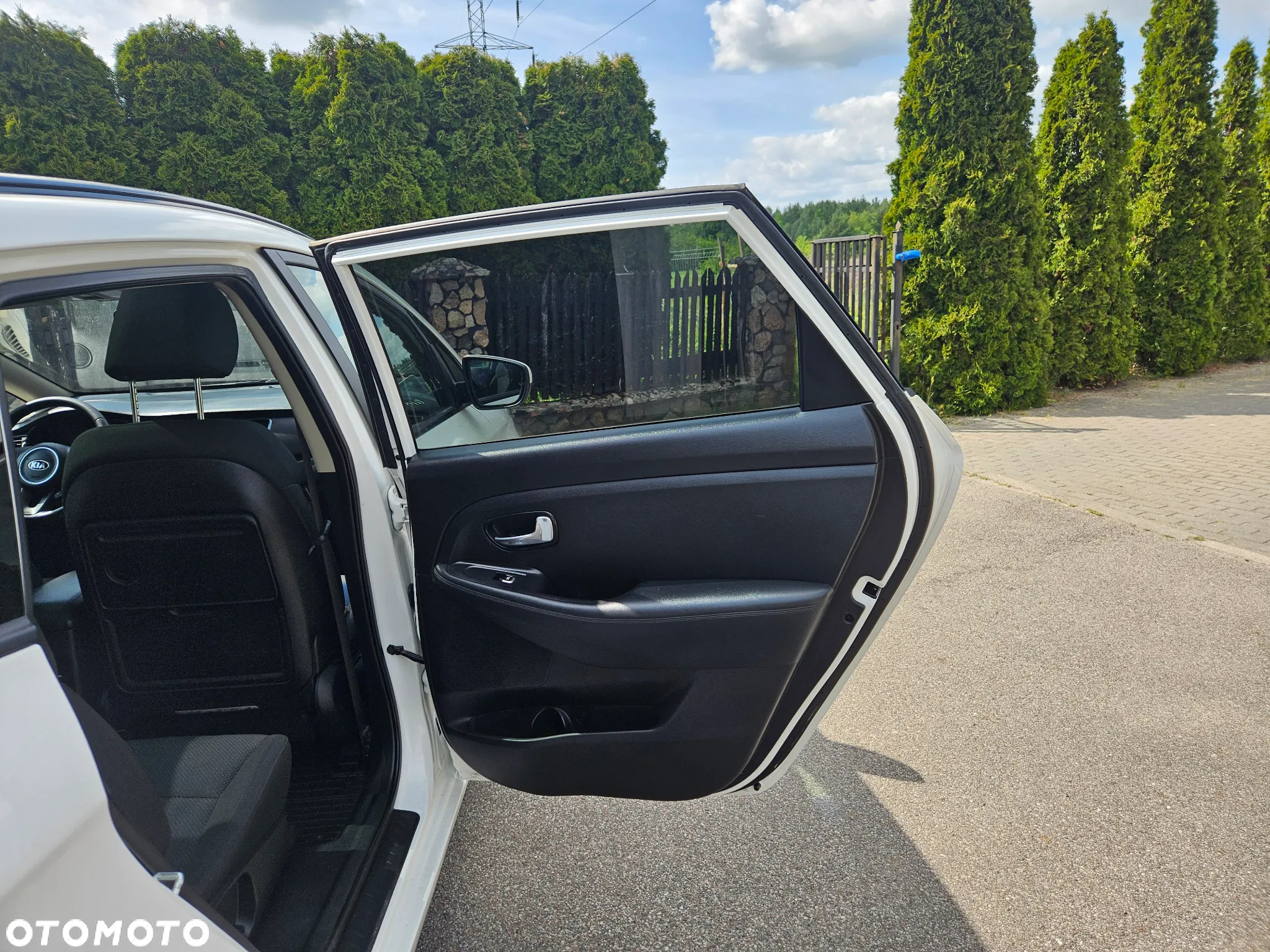Kia Carens 1.6 GDI L EU6 - 36