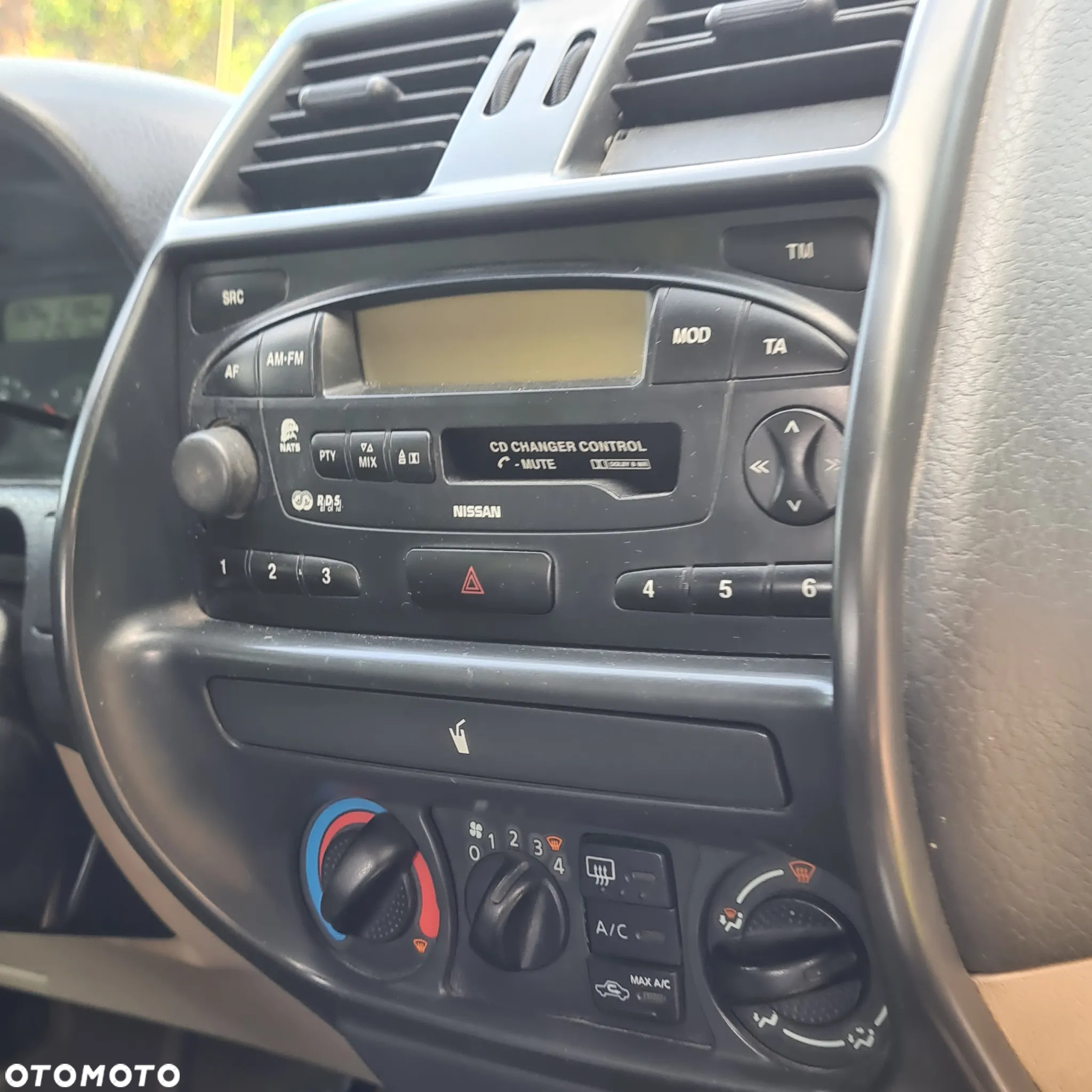 Nissan Terrano II 2.7 TDi Comfort - 5