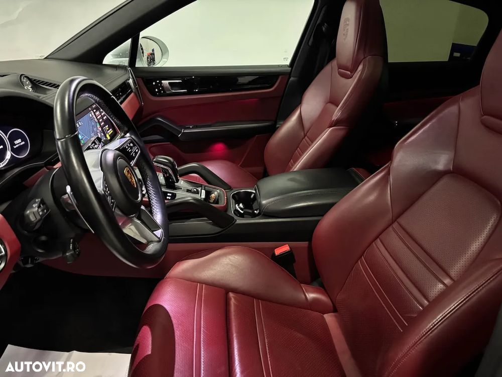 Porsche Cayenne Coupe - 15