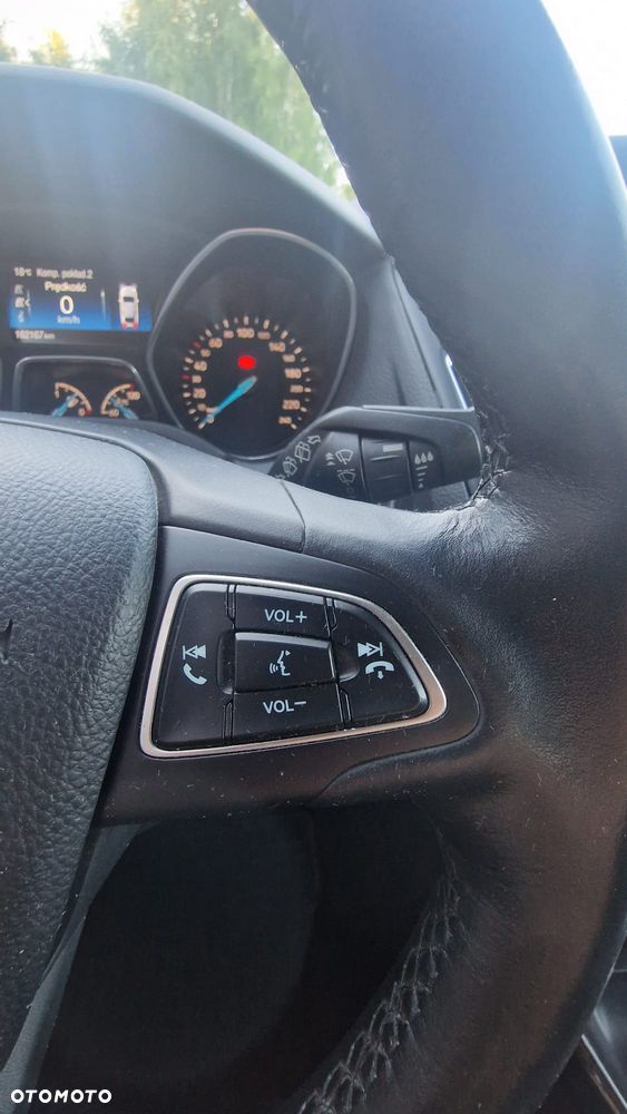Ford Focus - 33