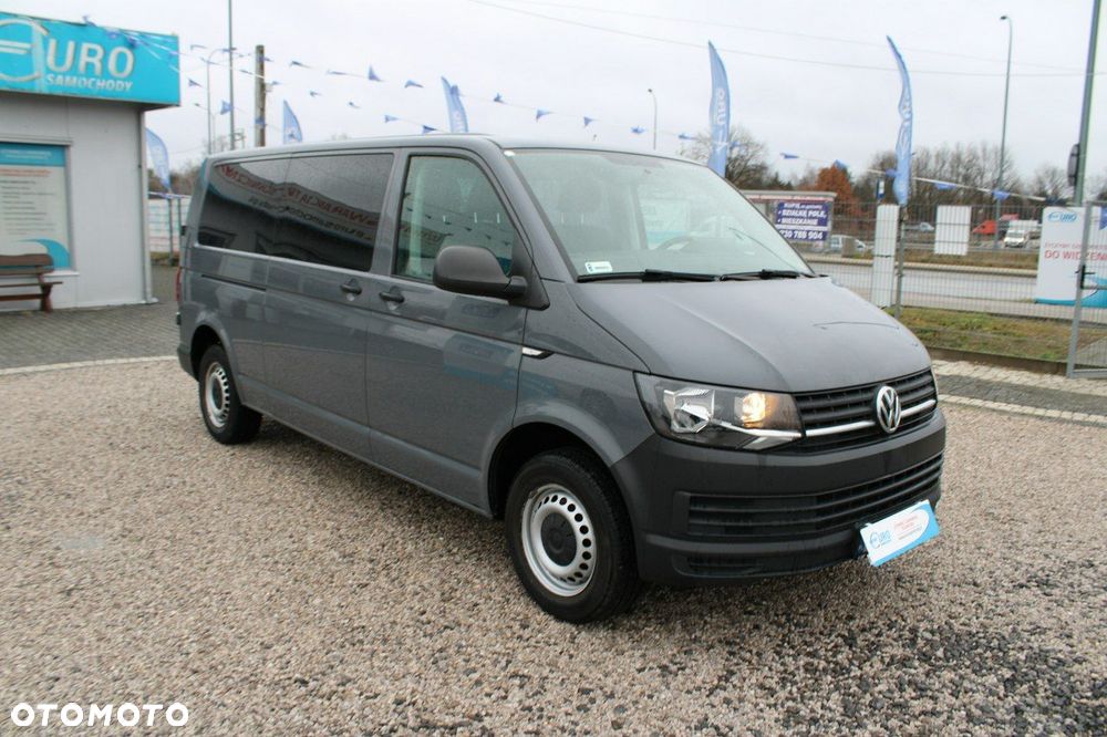Volkswagen Caravelle - 4