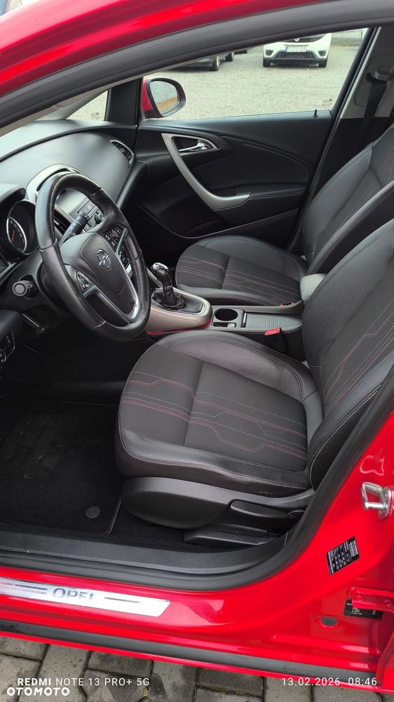 Opel Astra 1.4 Turbo 150 Jahre - 28