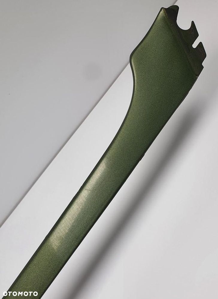 LISTWA SZYBY CZOŁOWE PRAWA 876 MERCEDES W126 - 3