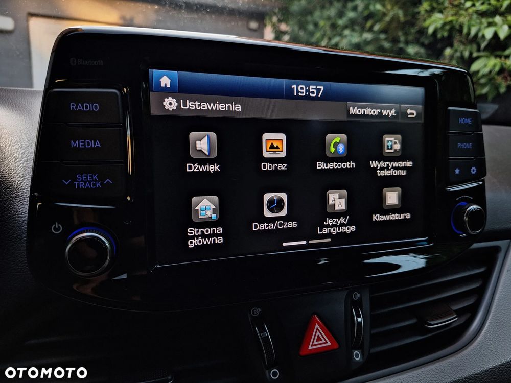 Hyundai i30 1.6 D Comfort - 32