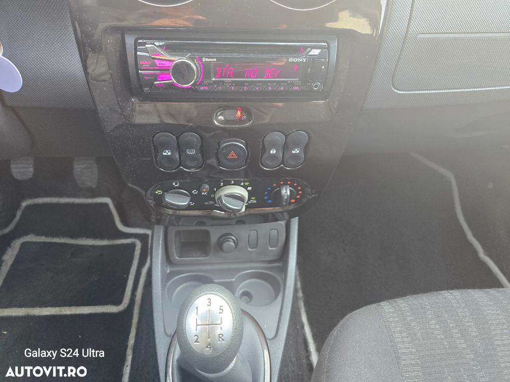 Dacia Duster 1.6 16V 4x2 Ambiance - 6