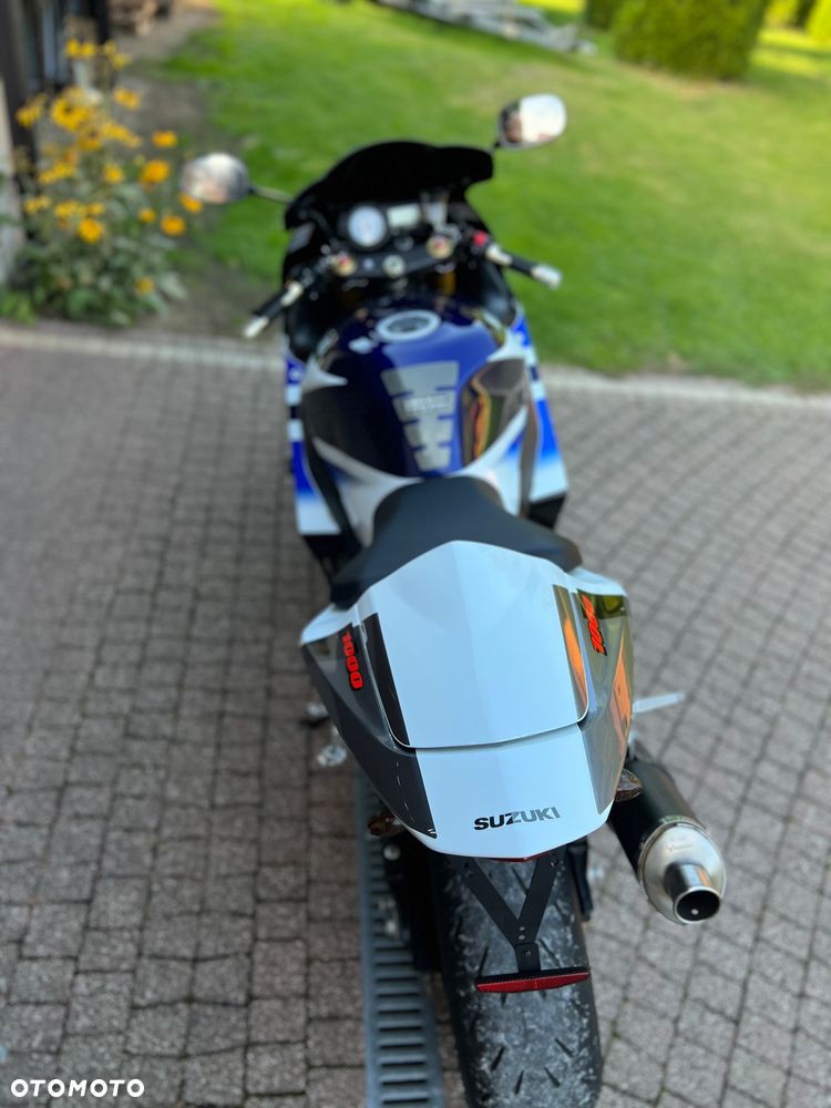 Suzuki GSX-R - 17