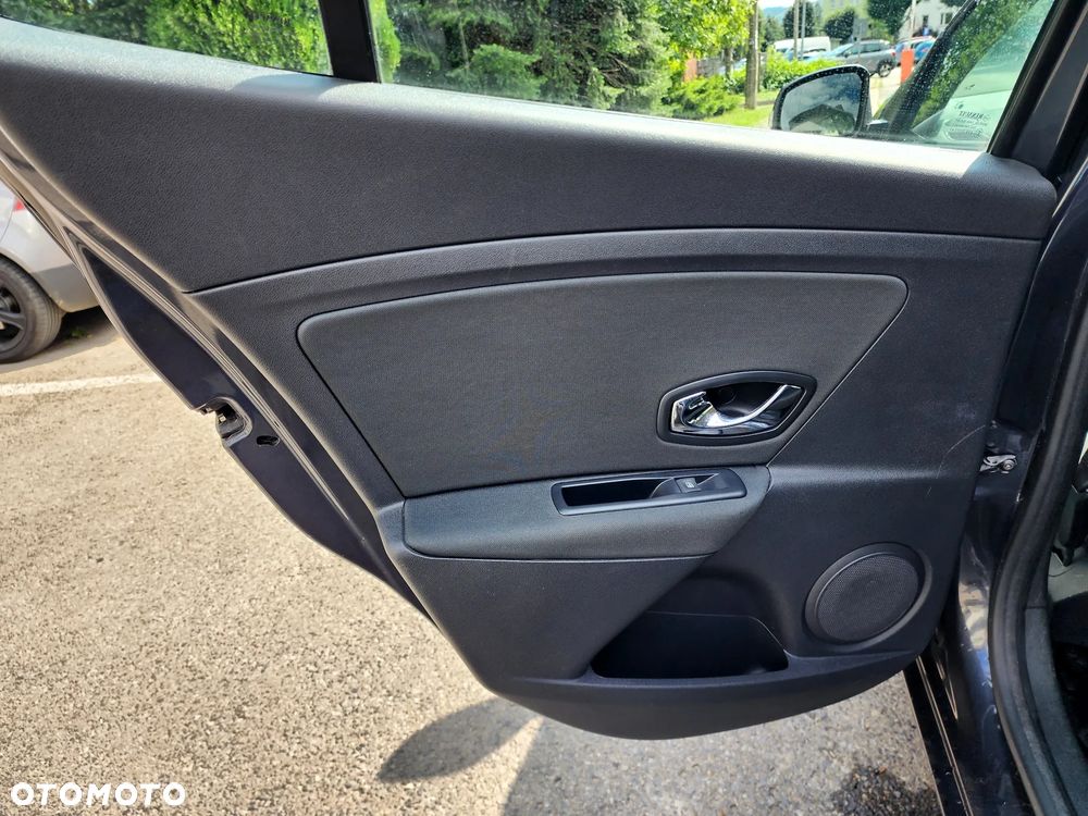 Renault Megane 1.6 16V 100 Paris - 32