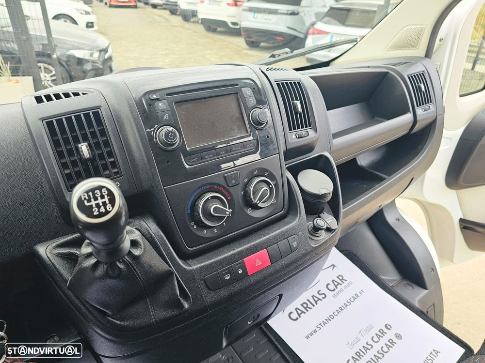 Citroën Jumper 2.0 BlueHDi 35 L4 CD - 19