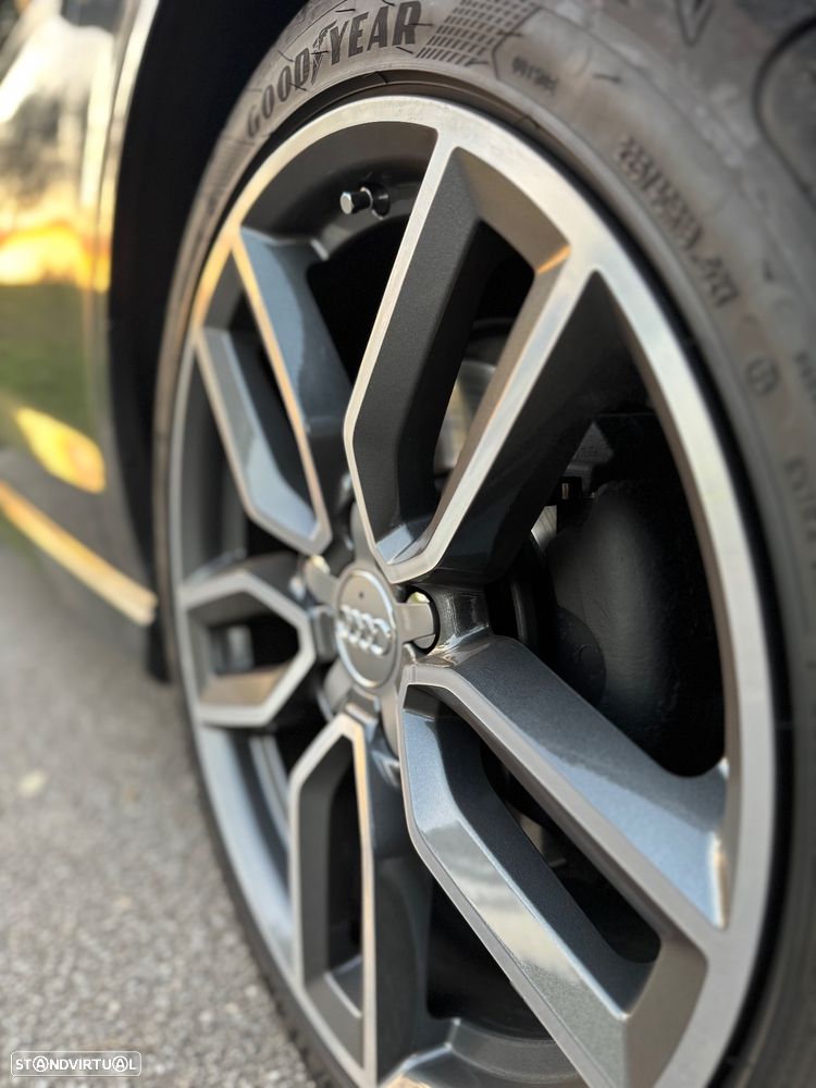 Audi A3 Cabrio 2.0 TDI S tronic (clean diesel) S line Sport Pack - 9