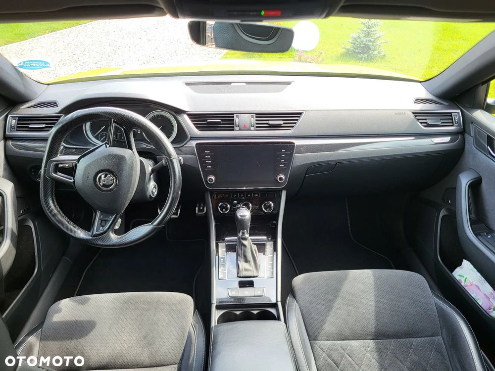 Skoda Superb 2.0 TSI 4x4 Sportline DSG - 11