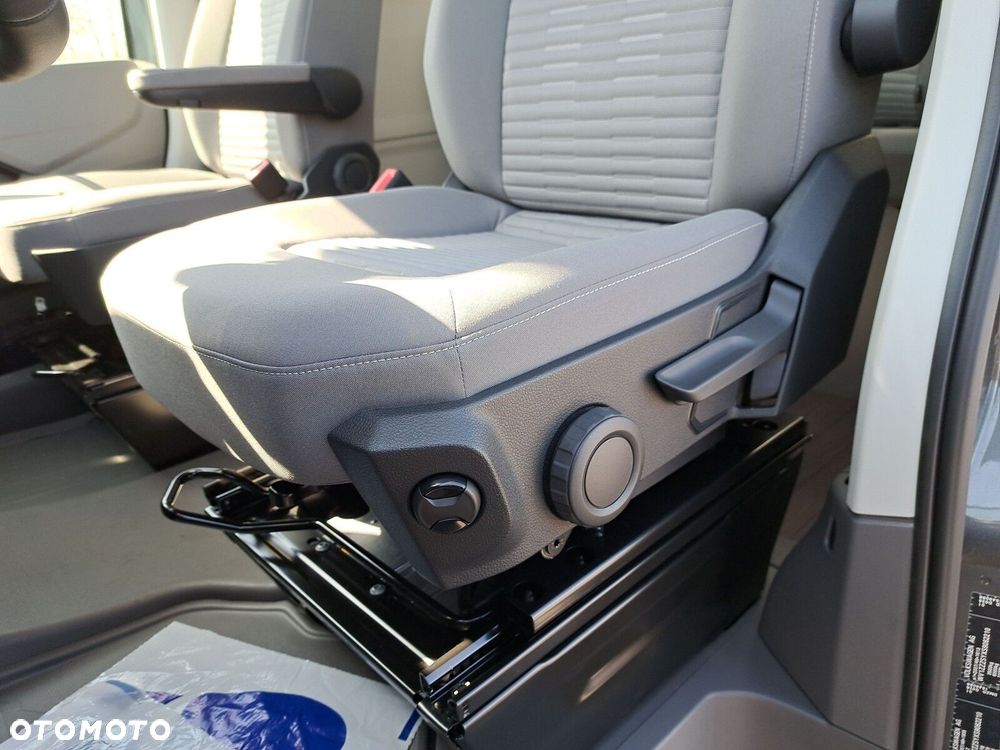 Volkswagen Grand California Grand California 600 DMC 3500kg silnik: 2,0 l TDI EURO VI-e SCR / 163KM/skrzynia biegów: Przedni napęd automatyczna 8-biegowa rozstaw osi: 3640 mm - 30