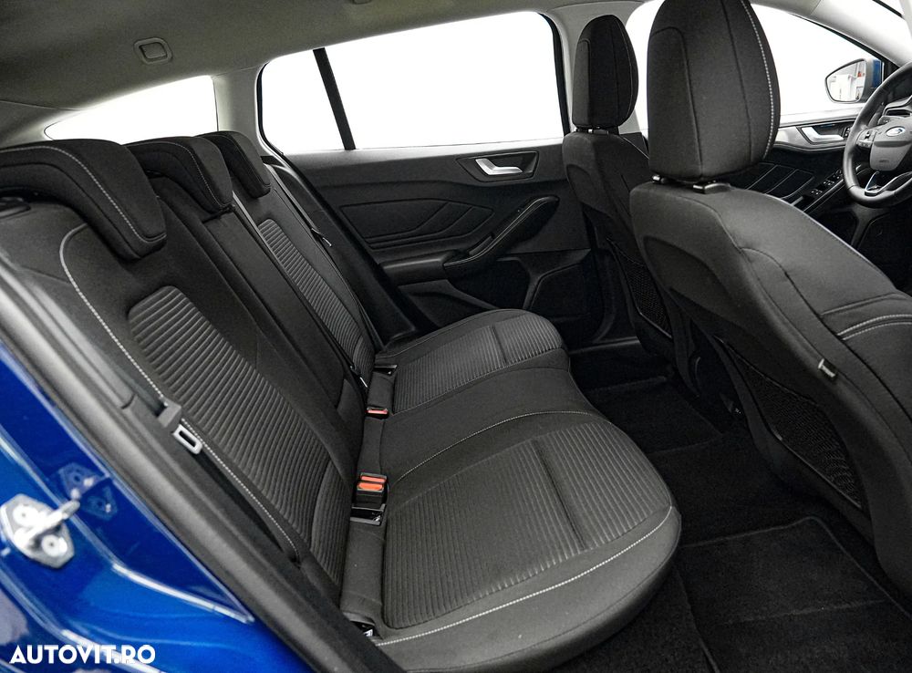 Ford Focus 2.0 EcoBlue Titanium Business - 16