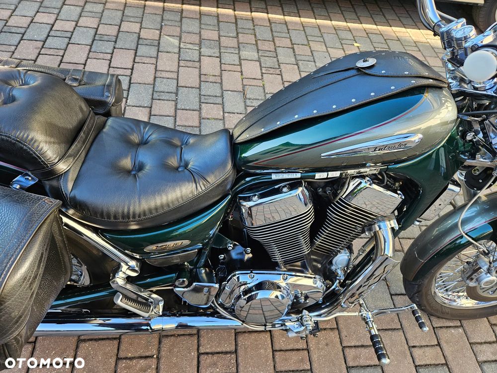 Suzuki Intruder - 31