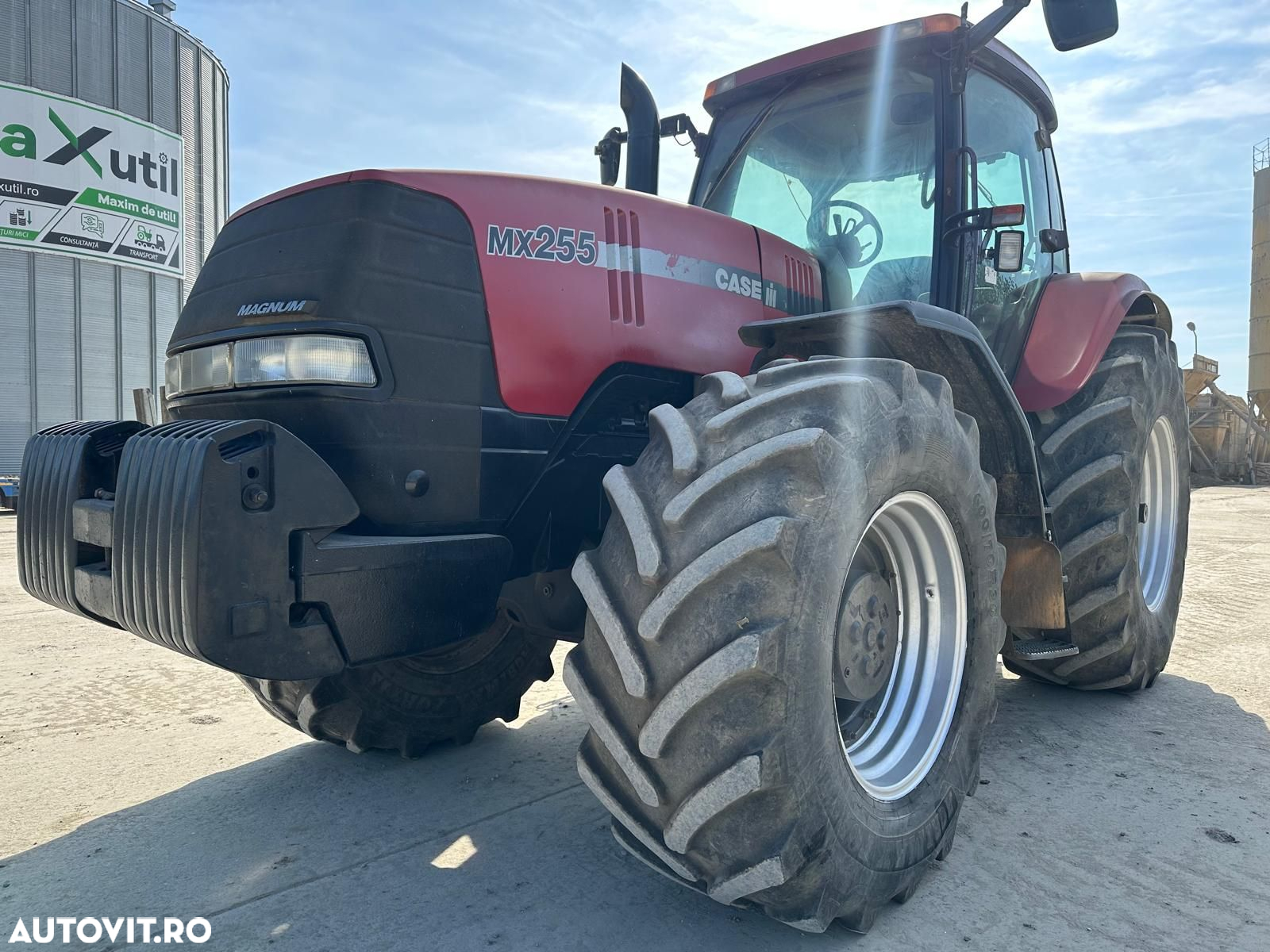 Case IH IH MX255 Tractor - 8