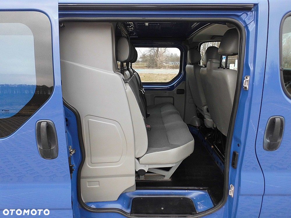 Opel Vivaro - 16
