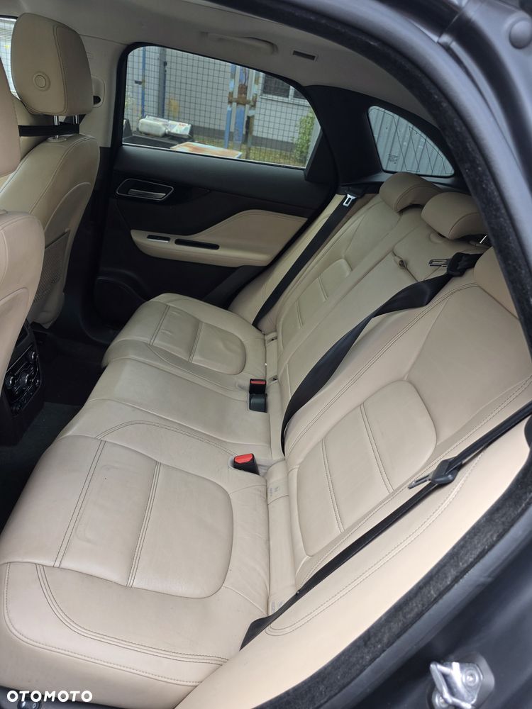 Jaguar F-Pace 2.0 i4D AWD Prestige - 5