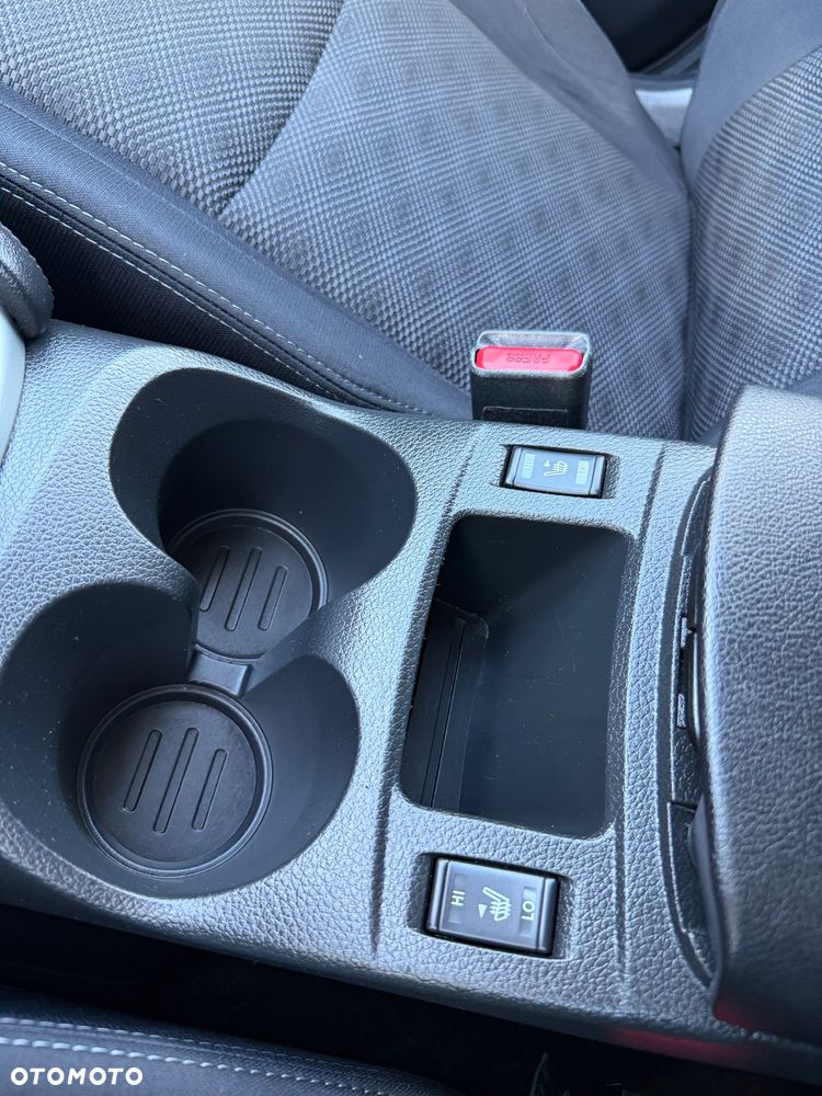 Nissan Qashqai 1.6 DIG-T N-Vision - 18