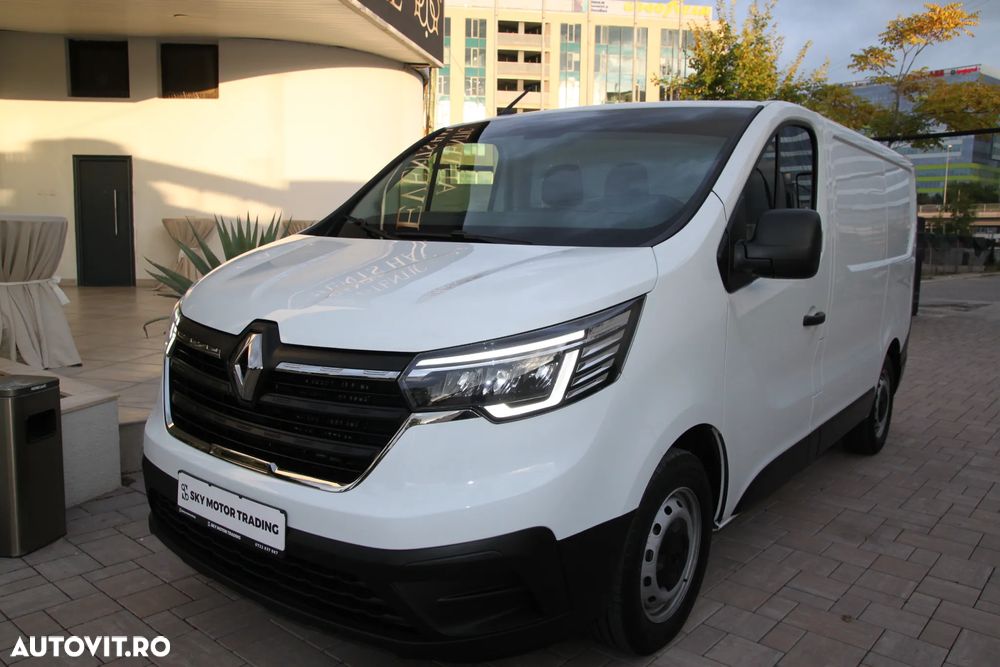 Renault Trafic - 8