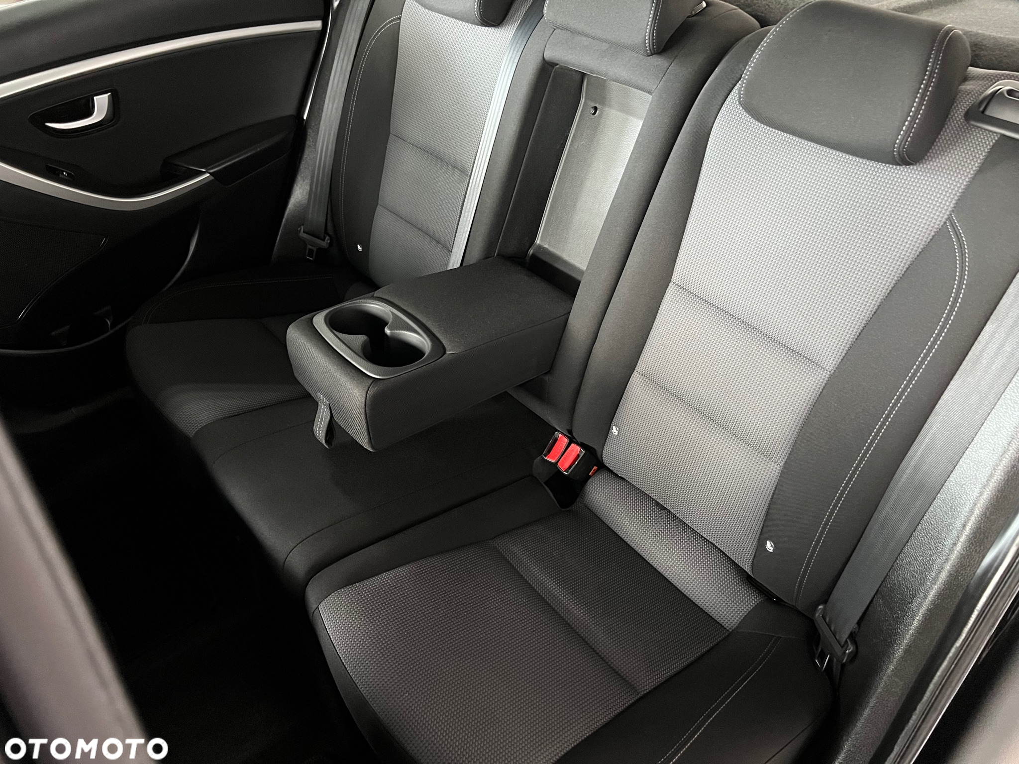 Hyundai i30 - 24