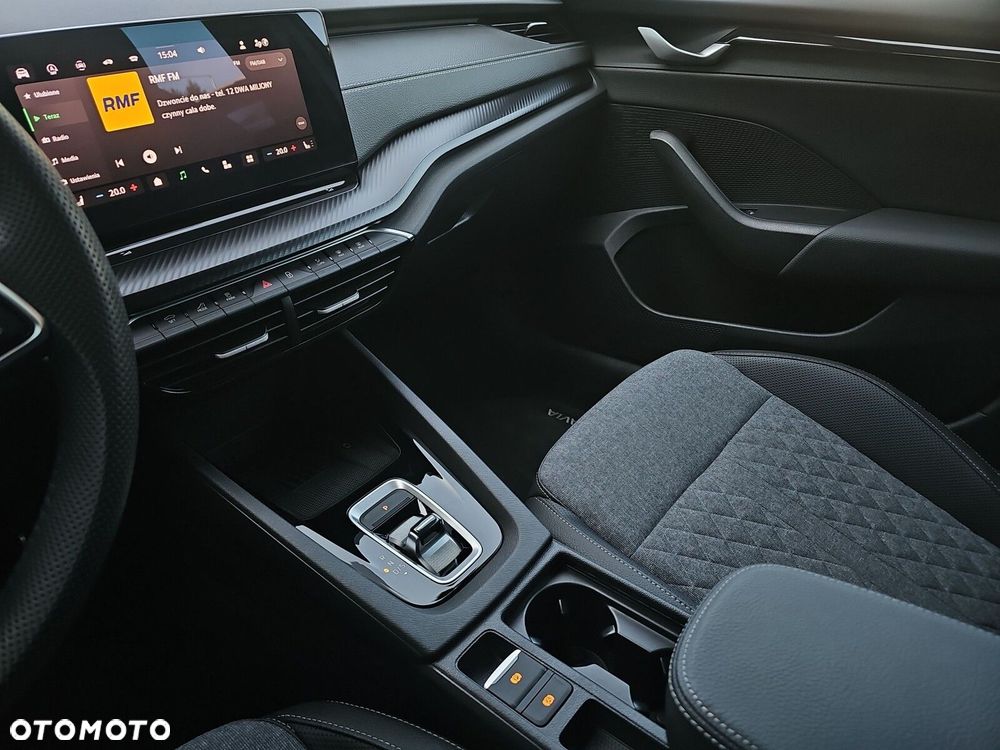 Skoda Octavia 2.0 TSI Sportline 4x4 DSG - 22