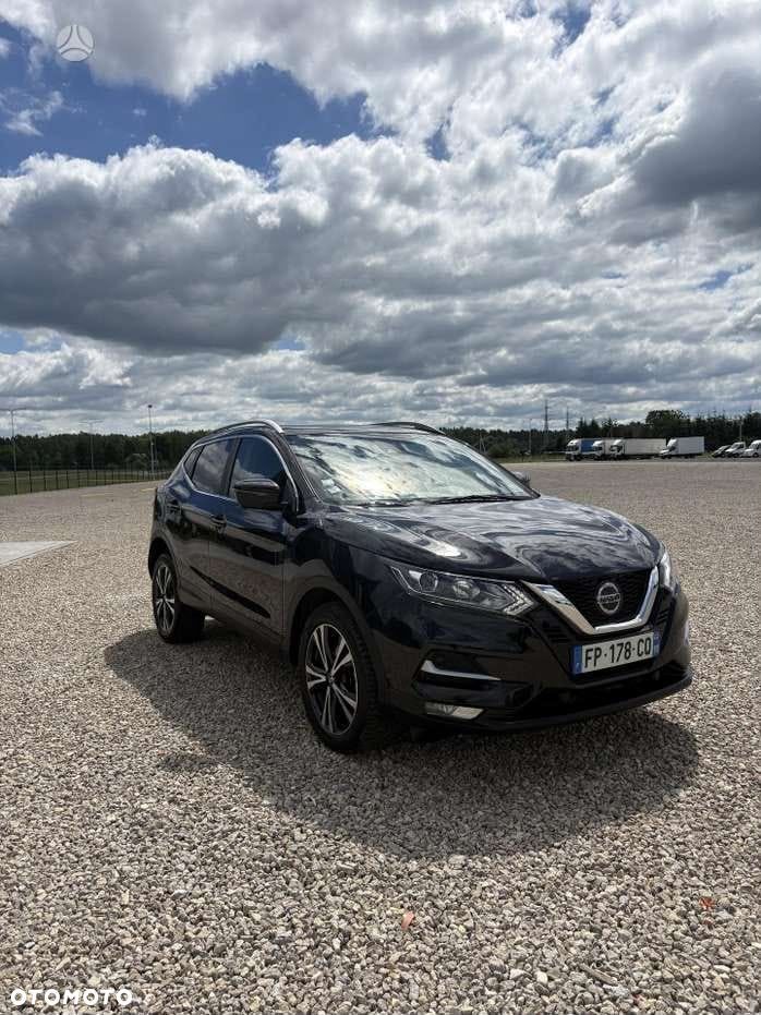 Nissan Qashqai - 1