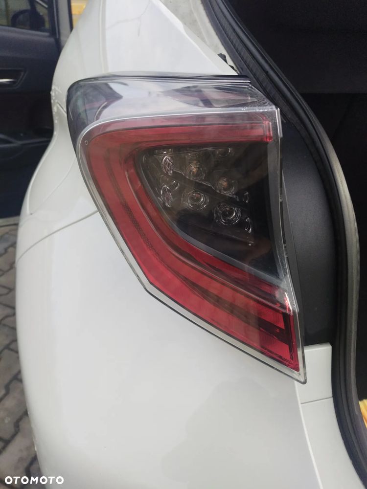 Toyota C-HR 1.2 T Prestige - 18