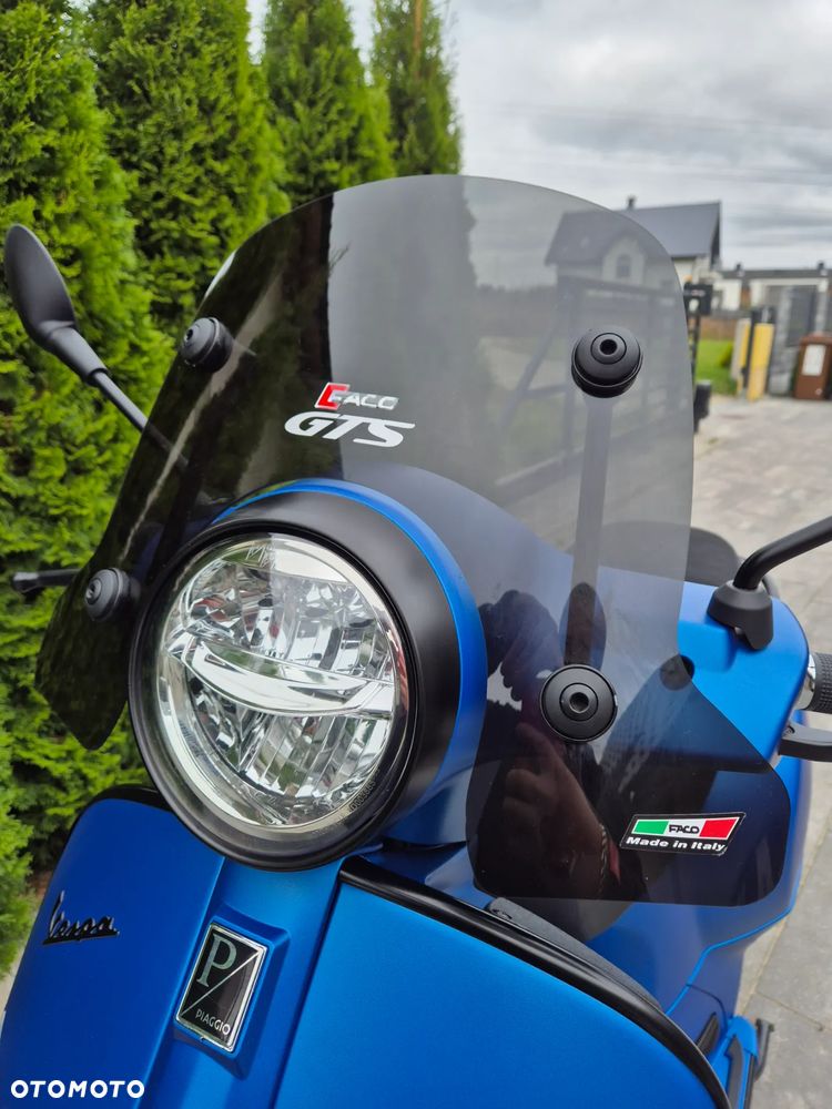 Vespa GTS - 7