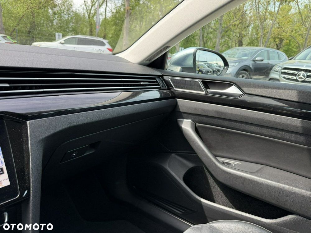 Volkswagen Arteon 2.0 TDI 4Motion SCR Elegance DSG - 28