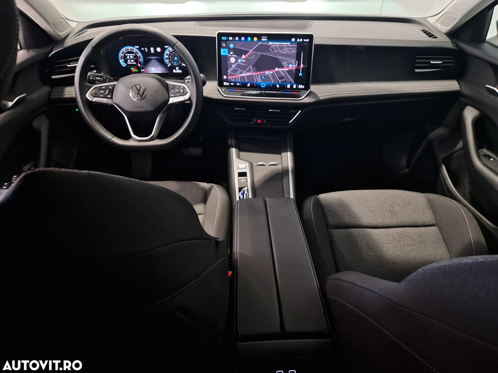 Volkswagen Passat Variant 1.5 eTSI DSG MHEV Base - 12