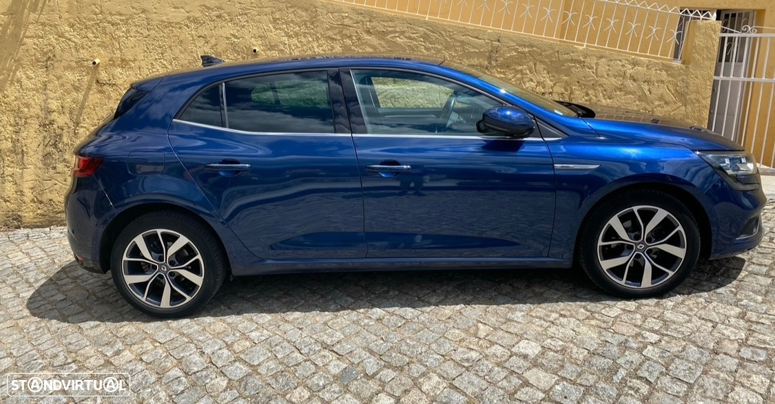 Renault Mégane 1.5 Blue dCi Bose Edition - 6