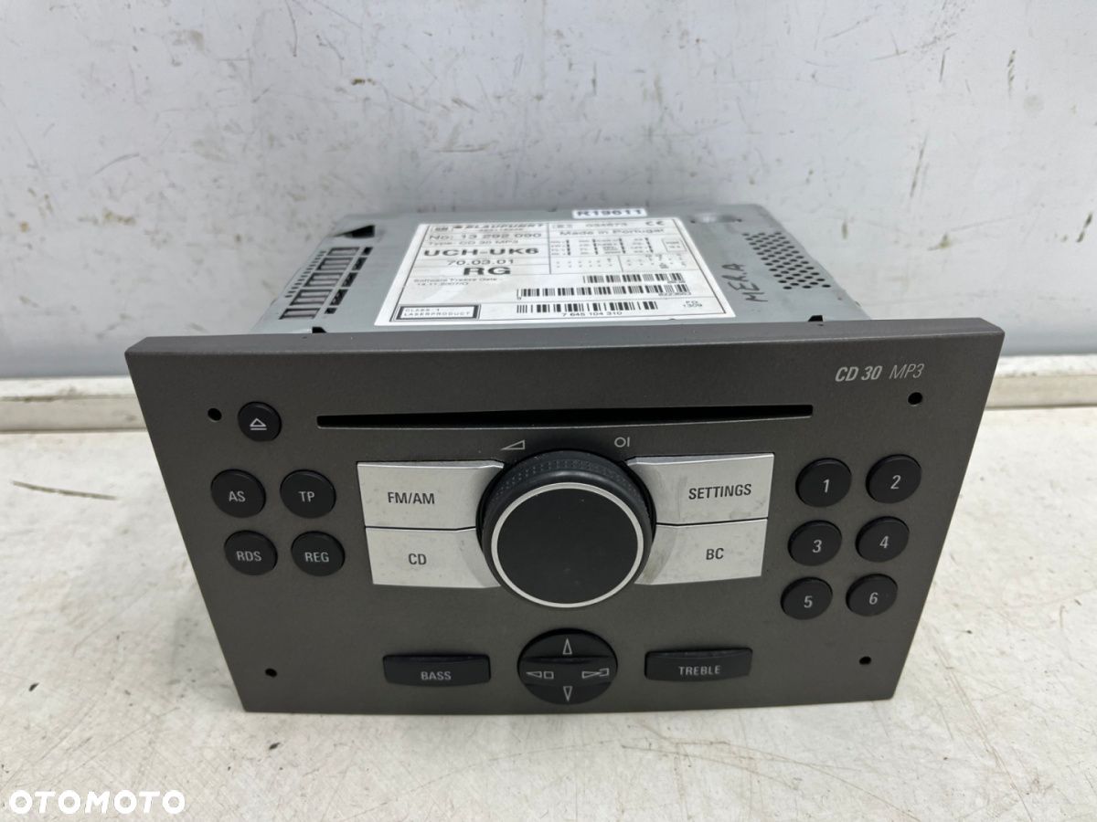 Radio Opel Meriva A Vivaro Vectra C Signum Corsa tuner CD 30 Blaupunkt fabryczny czytnik płyt - 1