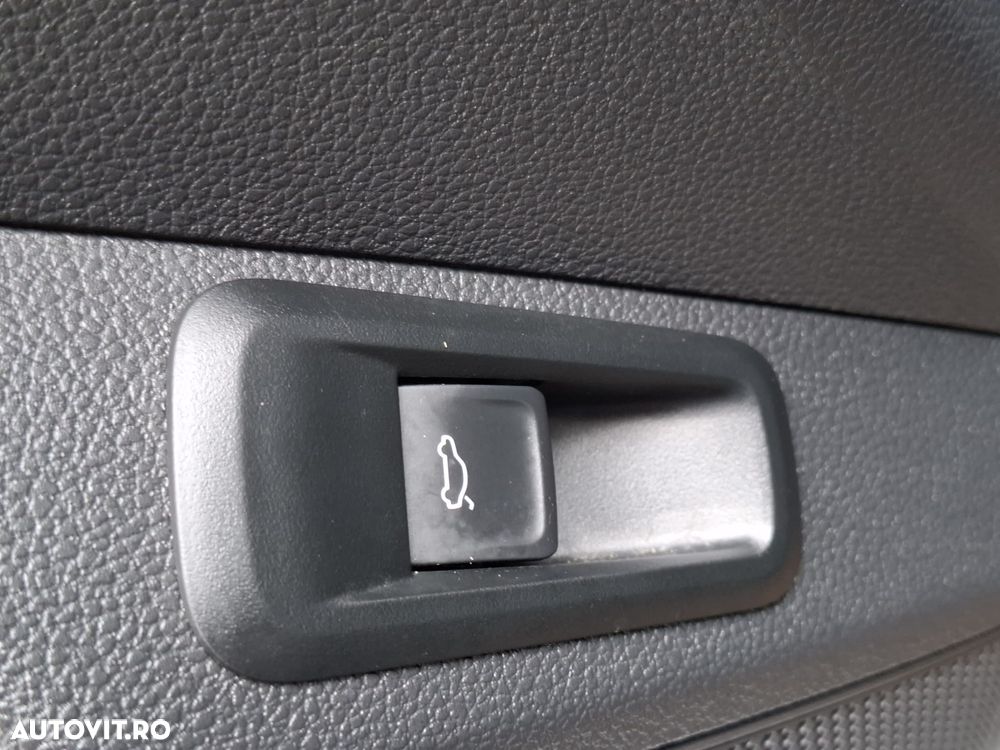 Skoda Kamiq 1.0 TSI DSG Selection - 36