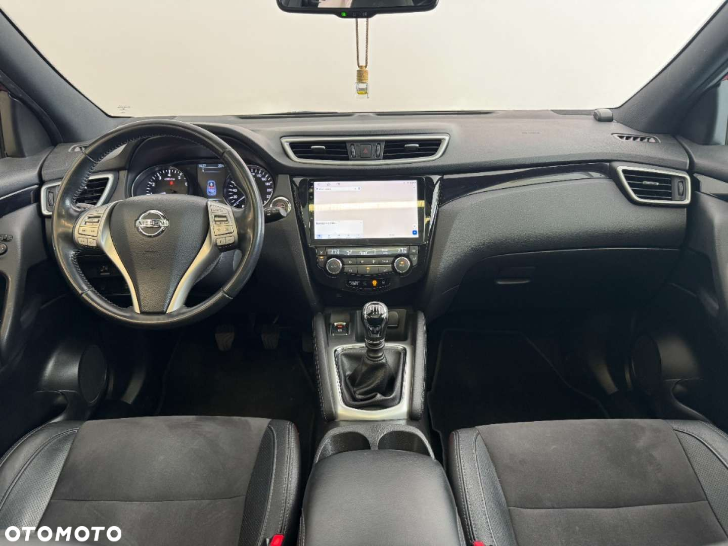 Nissan Qashqai 1.6 DIG-T N-Connecta - 6