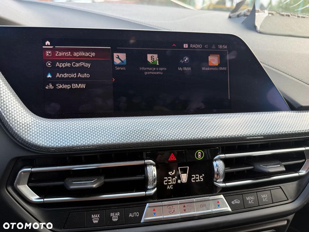 BMW Seria 1 118i Sport Line - 29