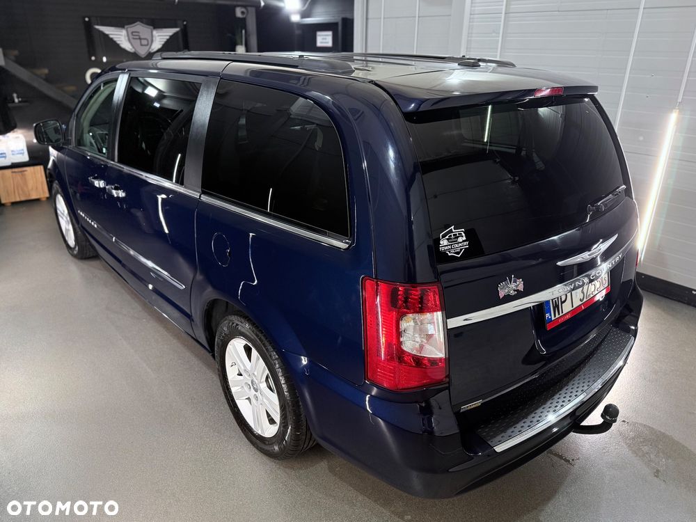Chrysler Town & Country 3.6 Touring - 7