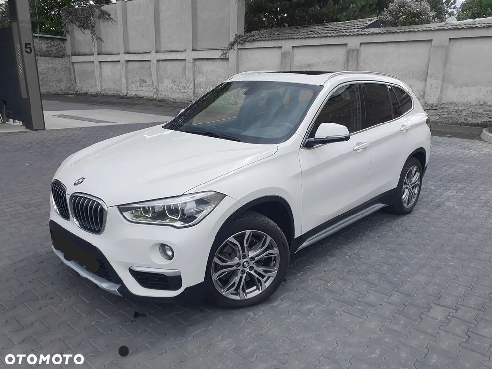 BMW X1 xDrive25i xLine - 1