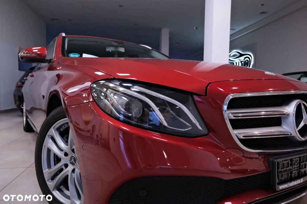 Mercedes-Benz Klasa E 220 d 4Matic 9G-TRONIC - 5