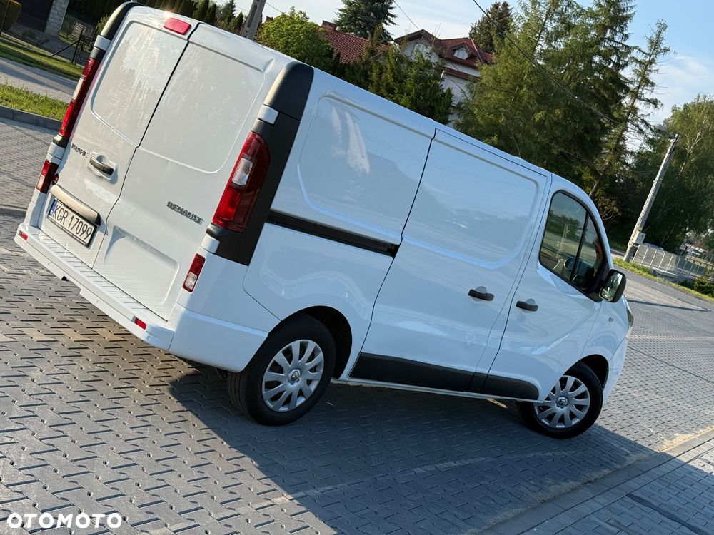 Renault Trafic - 8