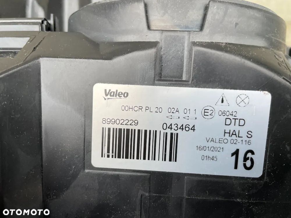 LAMPA PRAWA TOYOTA AURIS E15 2006-2010 - NOWA VALEO SATYNA - 3