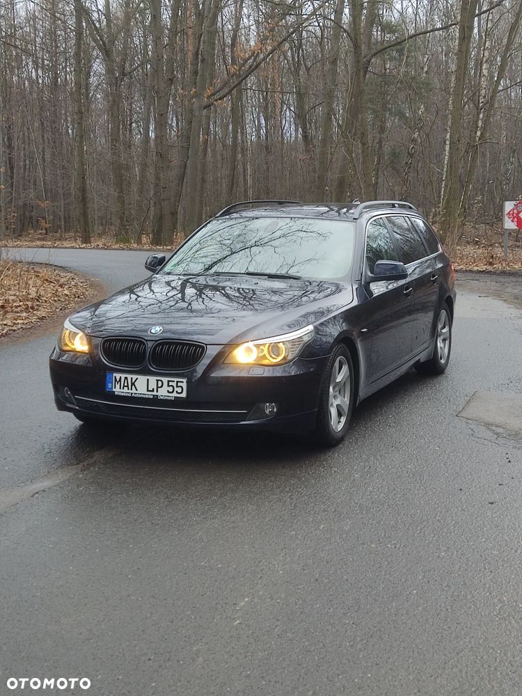 BMW Seria 5 520d Edition Exclusive - 15