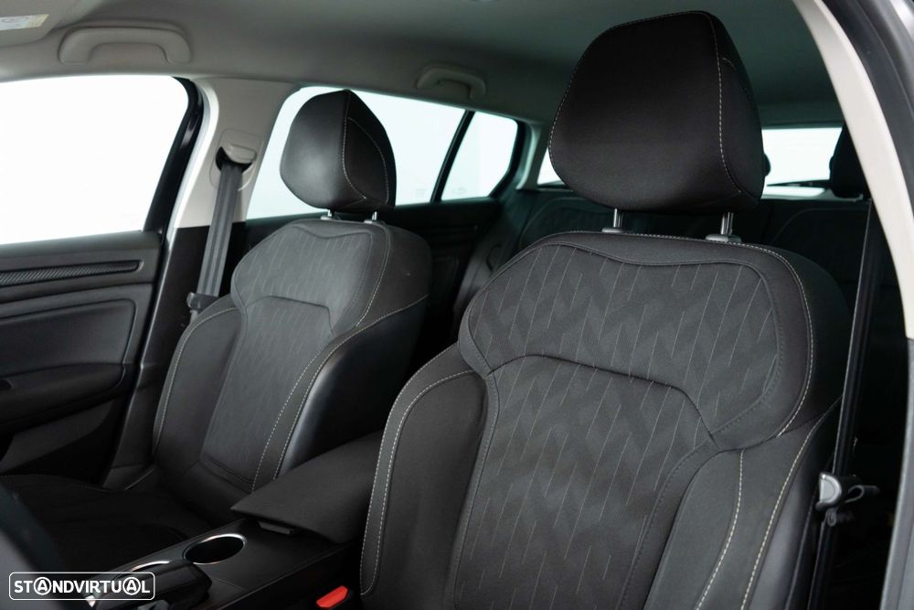 Renault Mégane Sport Tourer 1.3 TCe Limited - 8