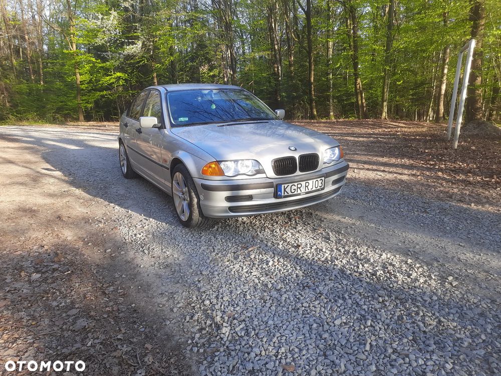 BMW Seria 3 - 1